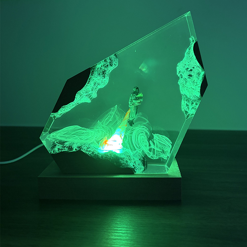 Sci-Fi Anime Figur Organismus  – Lighting Christmas Decor Bewertung und Preis
